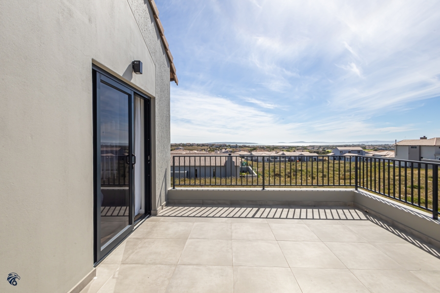 4 Bedroom Property for Sale in Langebaan Country Estate Western Cape
